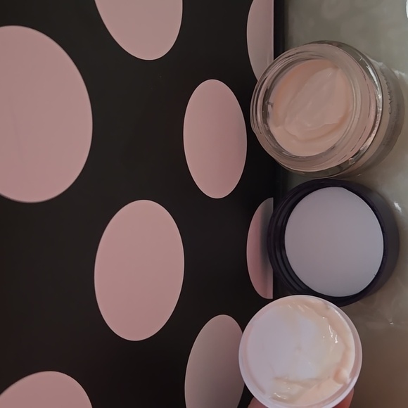 2/$30✨️Caudalie Cream✨️ - Picture 3 of 3